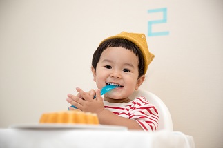 小孩子長蛀牙，真的是因為糖吃多了嗎？最后一點每個家長都要注意！